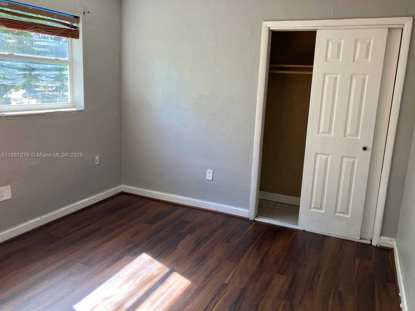 Small Image of 2835 NORTH WEST 22ND AVE #4, Miami Number 30