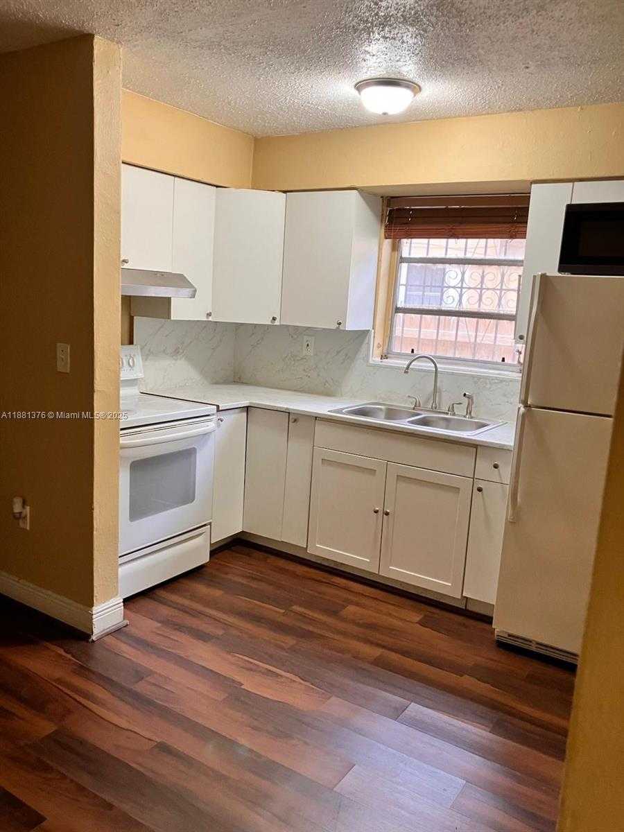 Small Image of 2835 NORTH WEST 22ND AVE #4, Miami Number 50