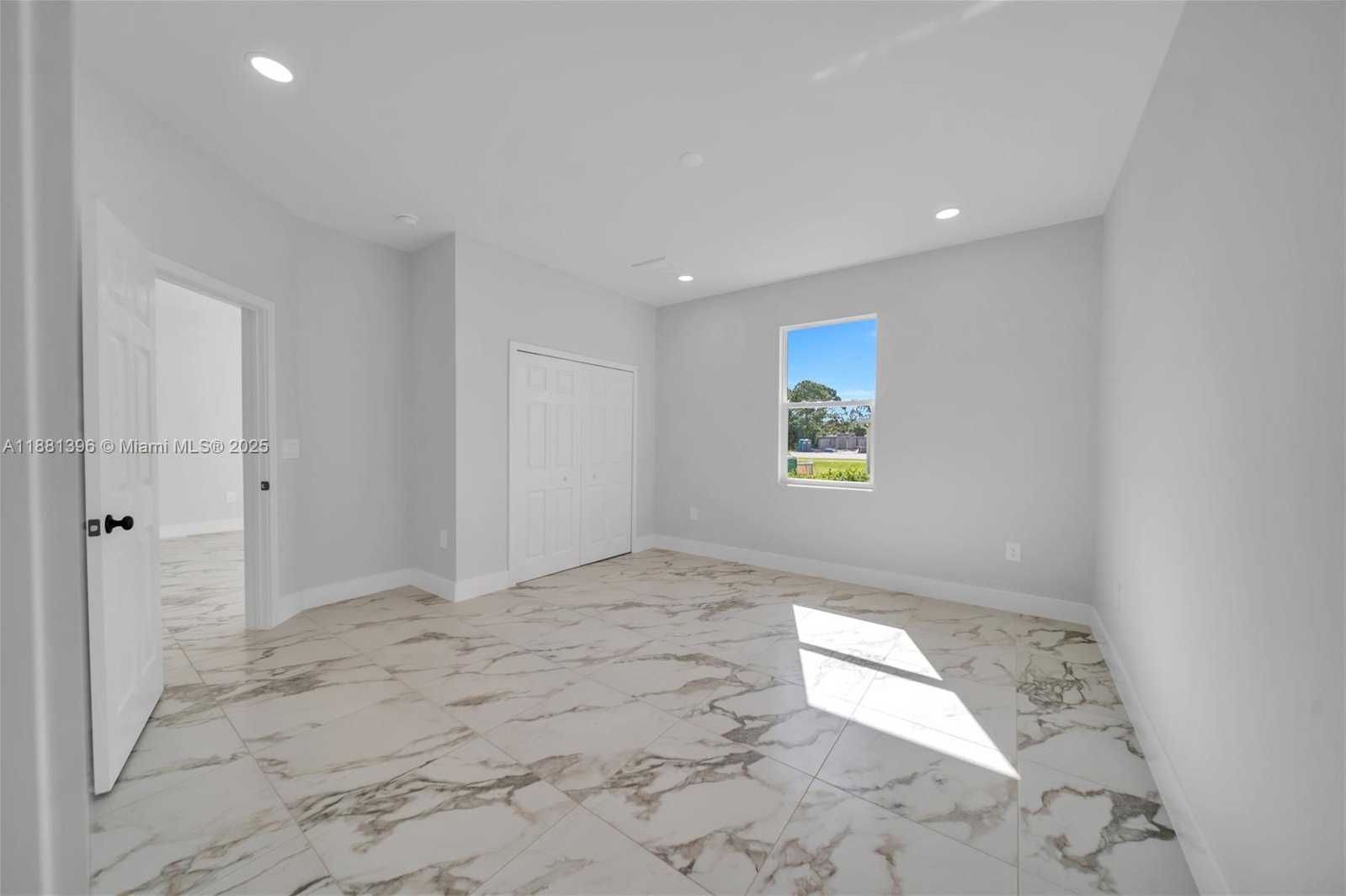 Small Image of 350 PULLMAN ST, Lehigh Acres Number 34
