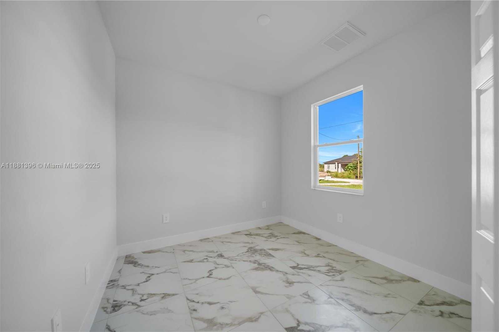 Small Image of 350 PULLMAN ST, Lehigh Acres Number 40