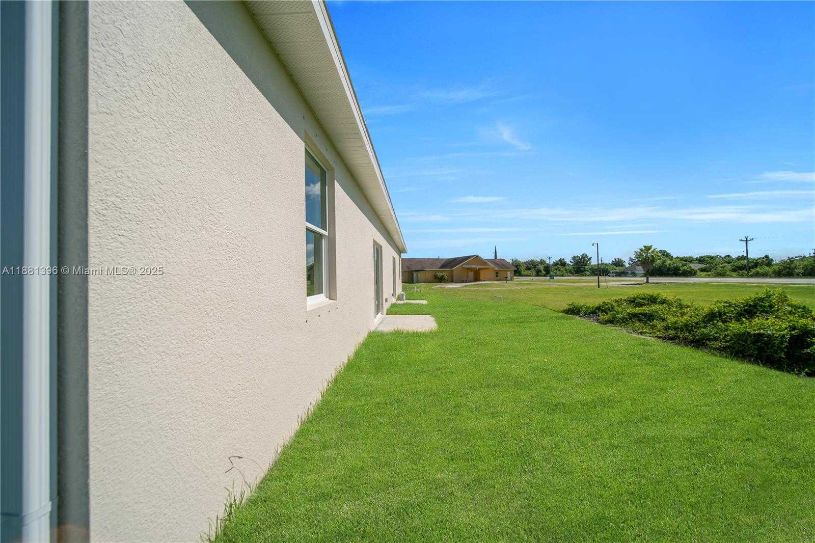 Small Image of 350 PULLMAN ST, Lehigh Acres Number 46