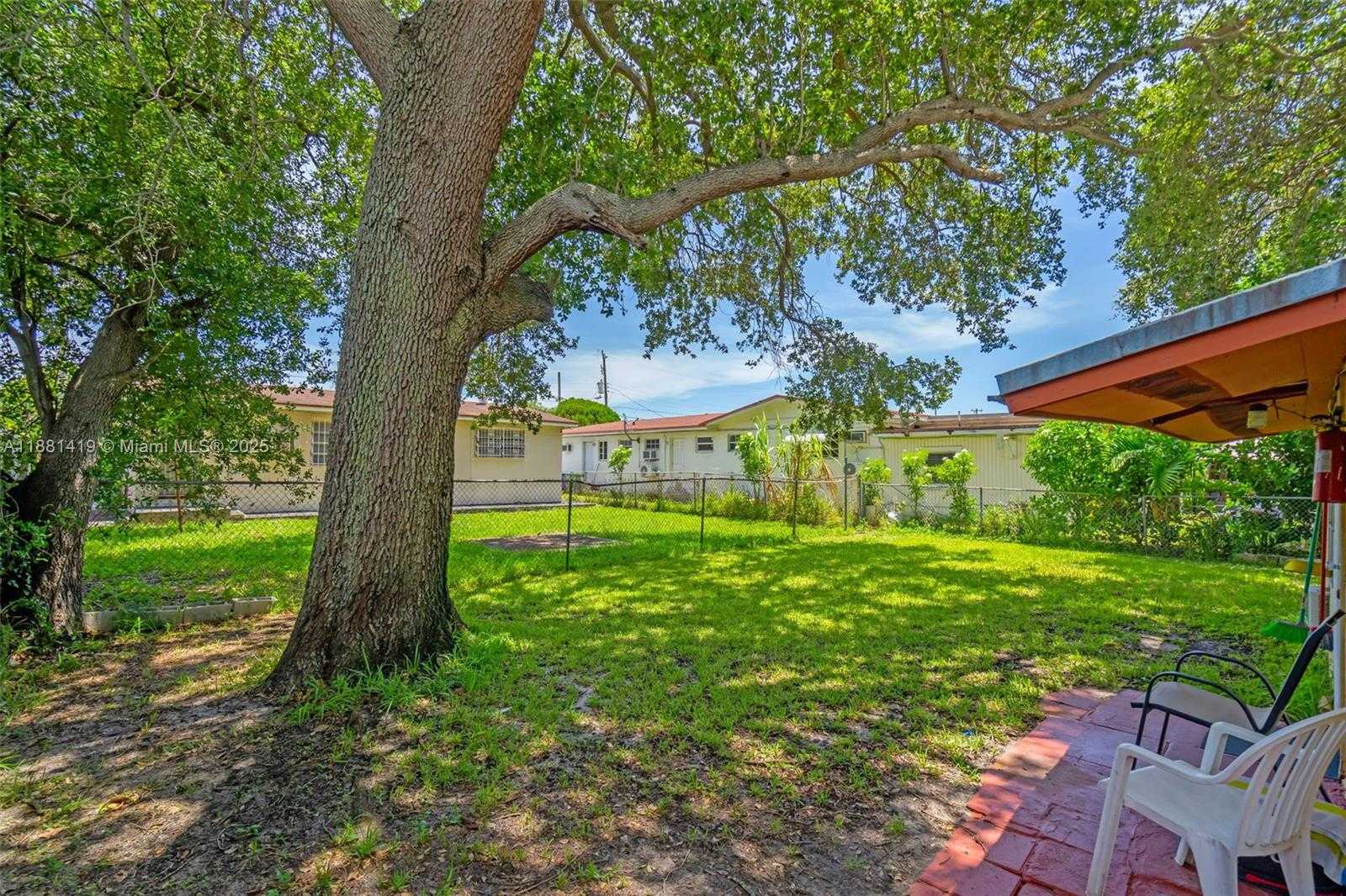 Small Image of 811 NORTH WEST 24TH CT, Miami Number 13