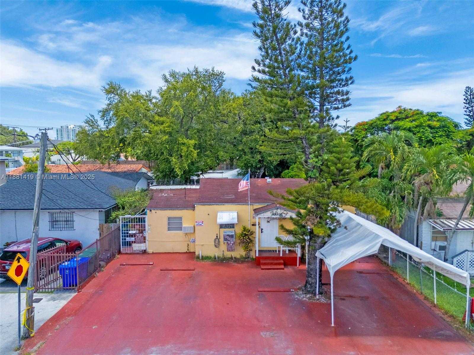 Small Image of 811 NORTH WEST 24TH CT, Miami Number 20