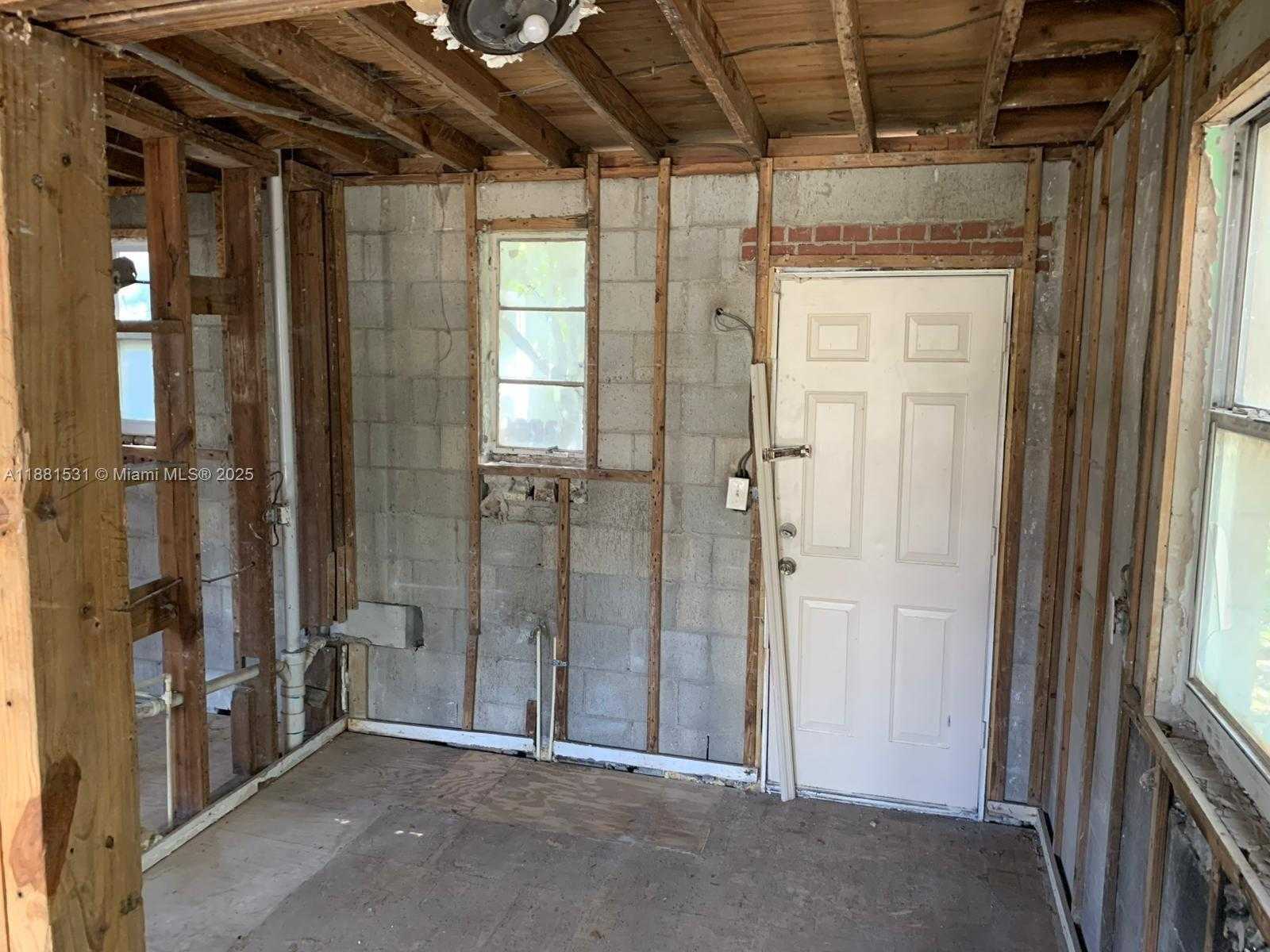 Small Image of 1630 BARNETT ST, Jacksonville Number 14