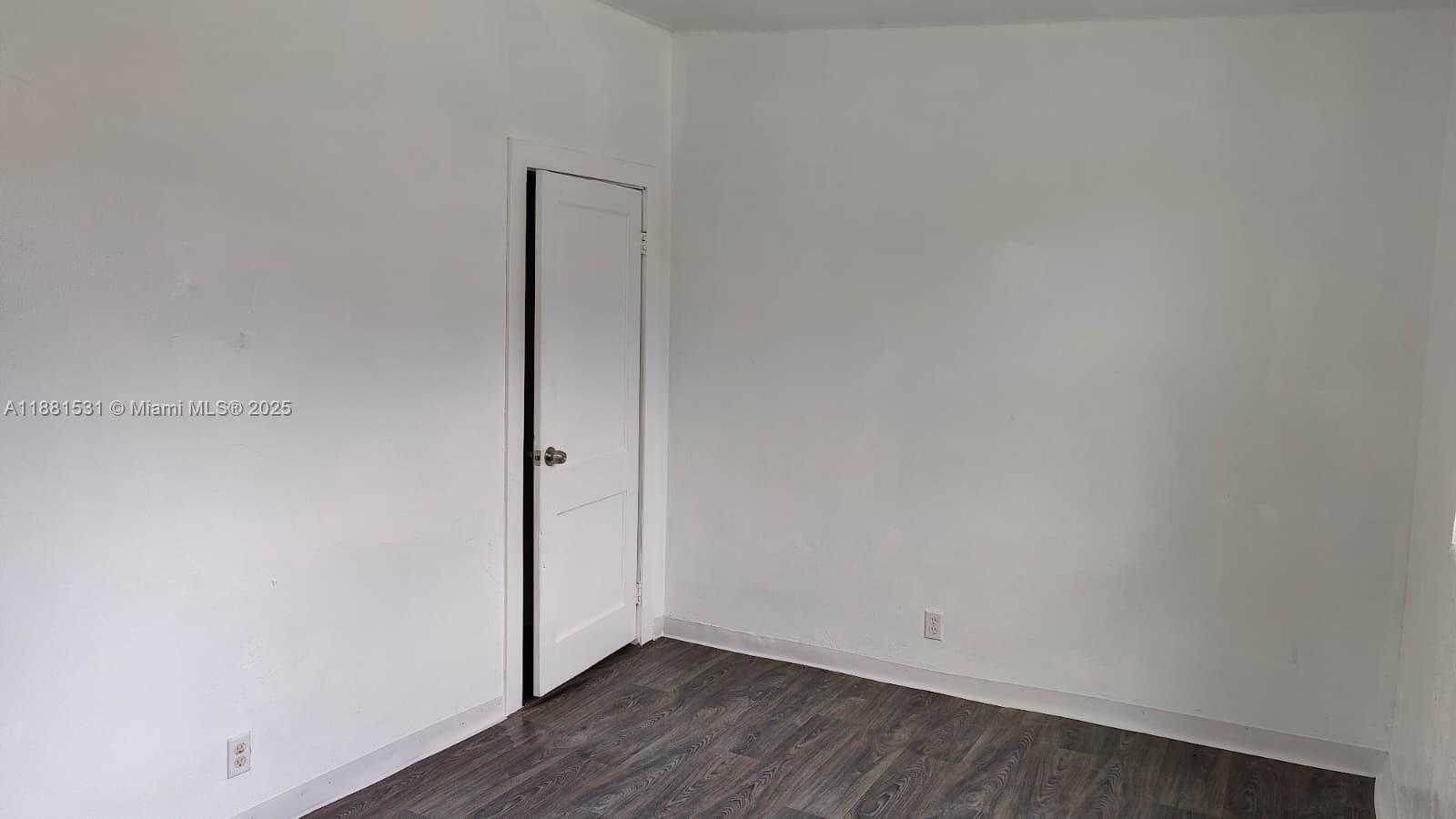 Small Image of 1630 BARNETT ST, Jacksonville Number 8