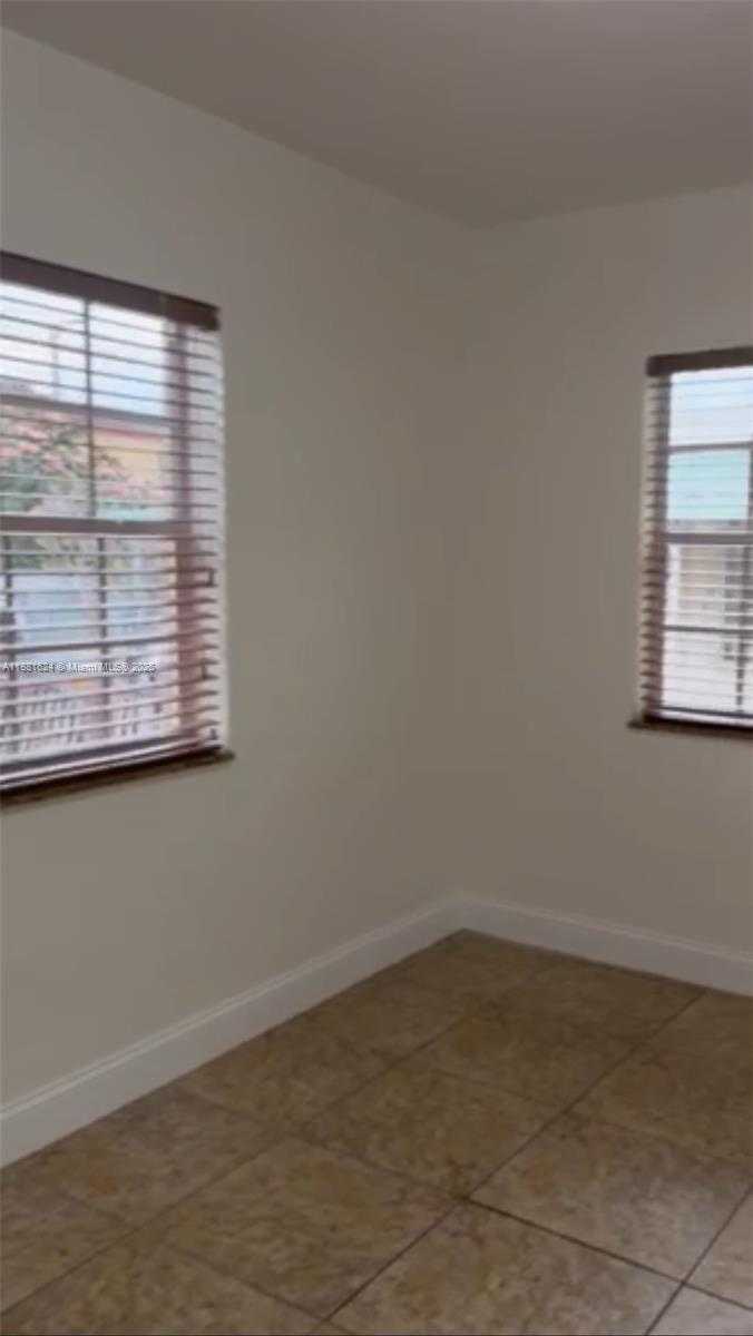 Small Image of 750 NORTH WEST 24 AVE, Miami Number 5