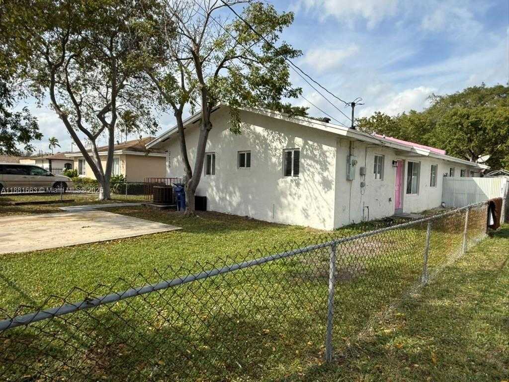 Small Image of 2155 NORTH WEST 64TH ST, Miami Number 2