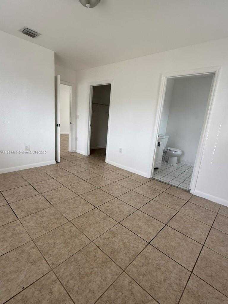 Small Image of 2155 NORTH WEST 64TH ST, Miami Number 4