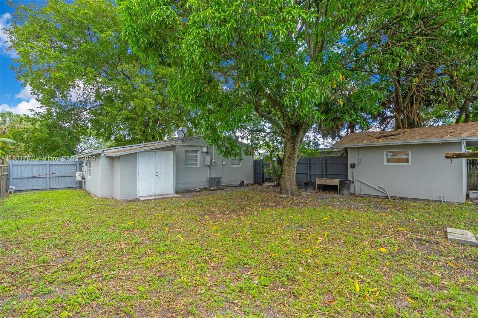 Small Image of 3380 NORTH WEST 8TH PL #3, Lauderhill Number 19