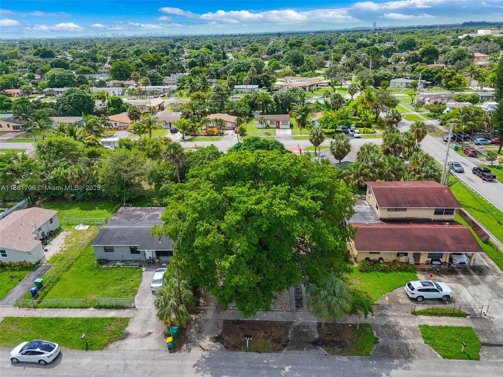 Small Image of 3380 NORTH WEST 8TH PL #3, Lauderhill Number 22