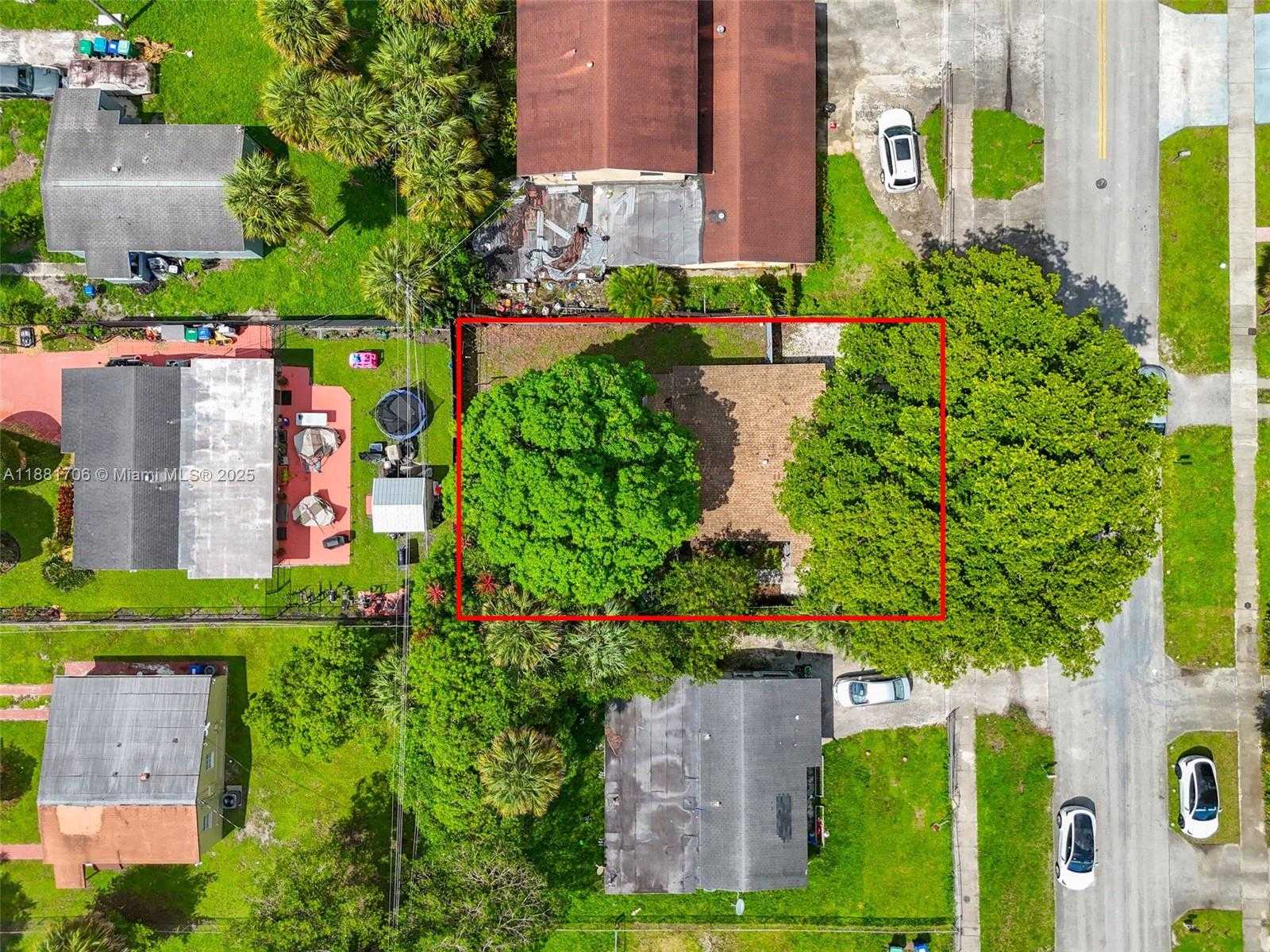 Small Image of 3380 NORTH WEST 8TH PL #3, Lauderhill Number 26