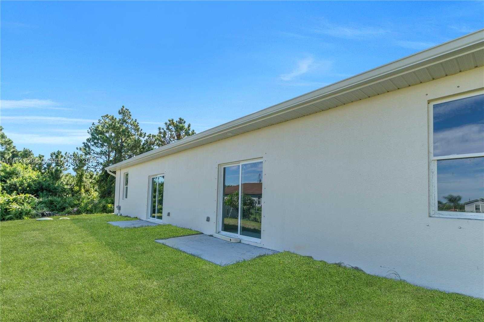 Small Image of 261 GRANT BLVD, Lehigh Acres Number 22