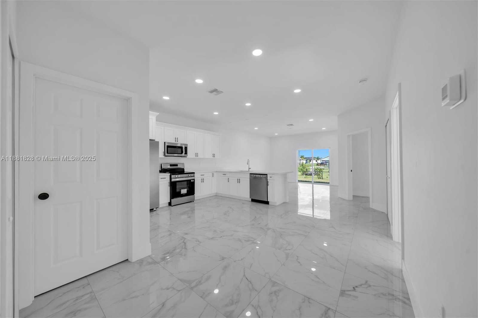 Small Image of 261 GRANT BLVD, Lehigh Acres Number 29