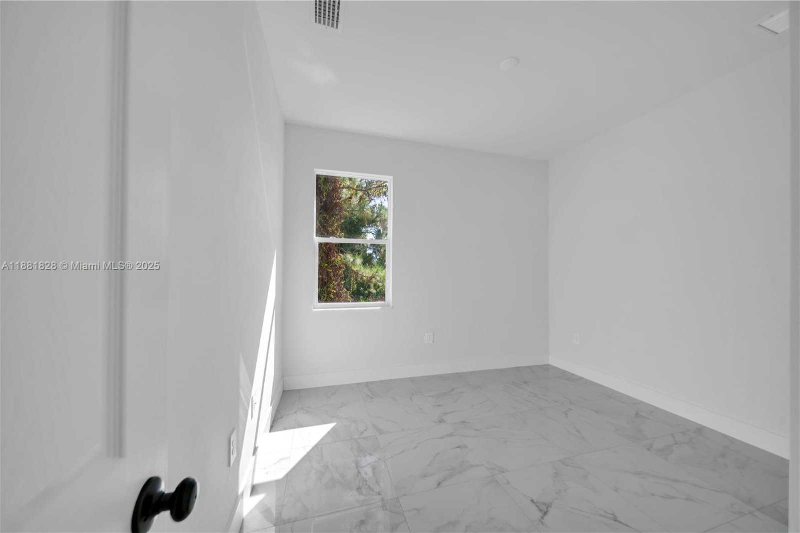 Small Image of 261 GRANT BLVD, Lehigh Acres Number 49