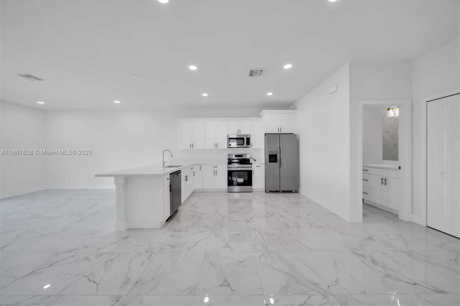 Small Image of 261 GRANT BLVD, Lehigh Acres Number 59