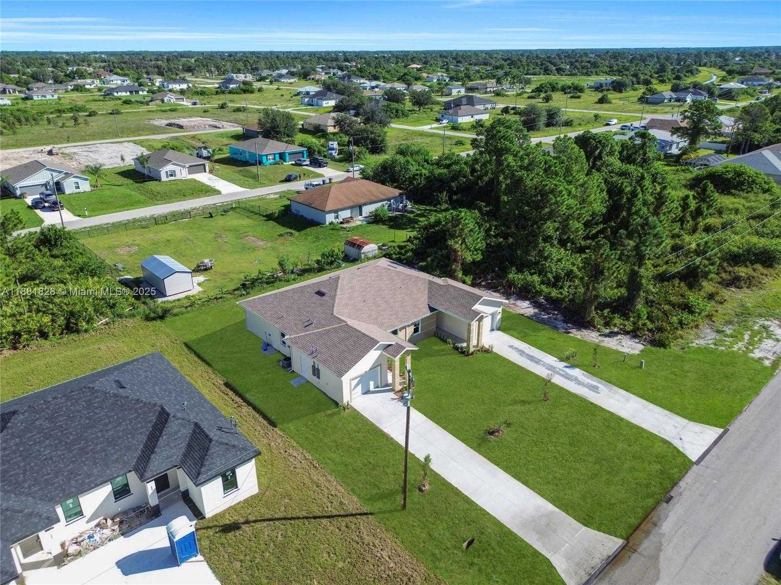 Small Image of 261 GRANT BLVD, Lehigh Acres Number 6