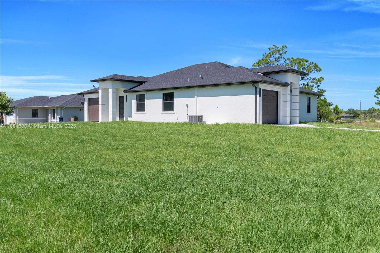 Small Image of 1110 EISENHOWER BLVD, Lehigh Acres Number 11
