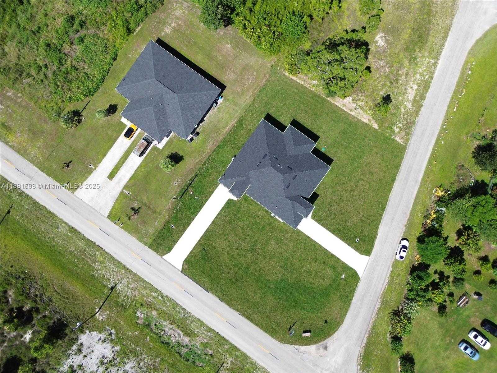 Small Image of 1110 EISENHOWER BLVD, Lehigh Acres Number 52
