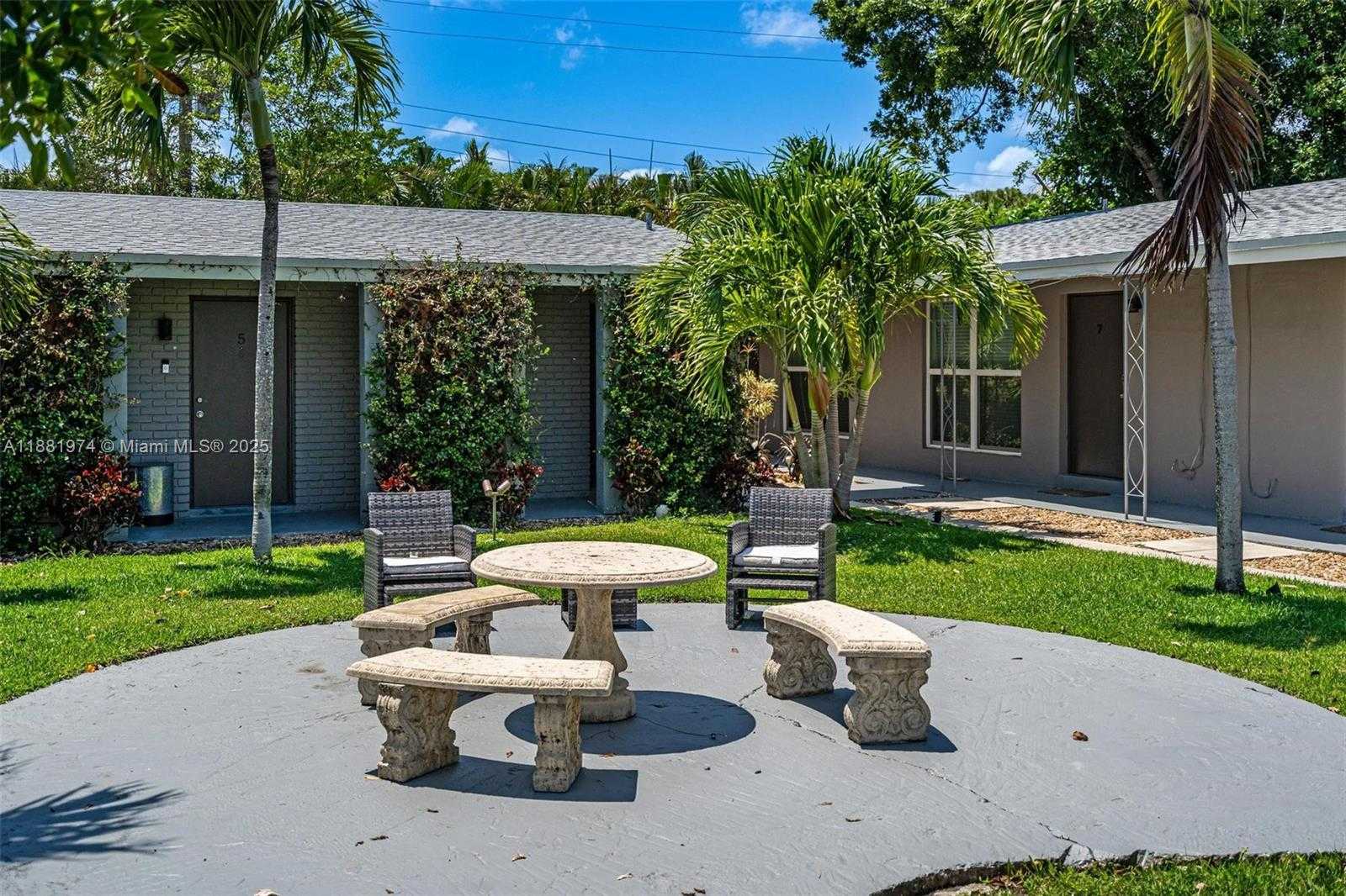 Small Image of 2201 NORTH EAST 14TH AVE #9, Wilton Manors Number 14