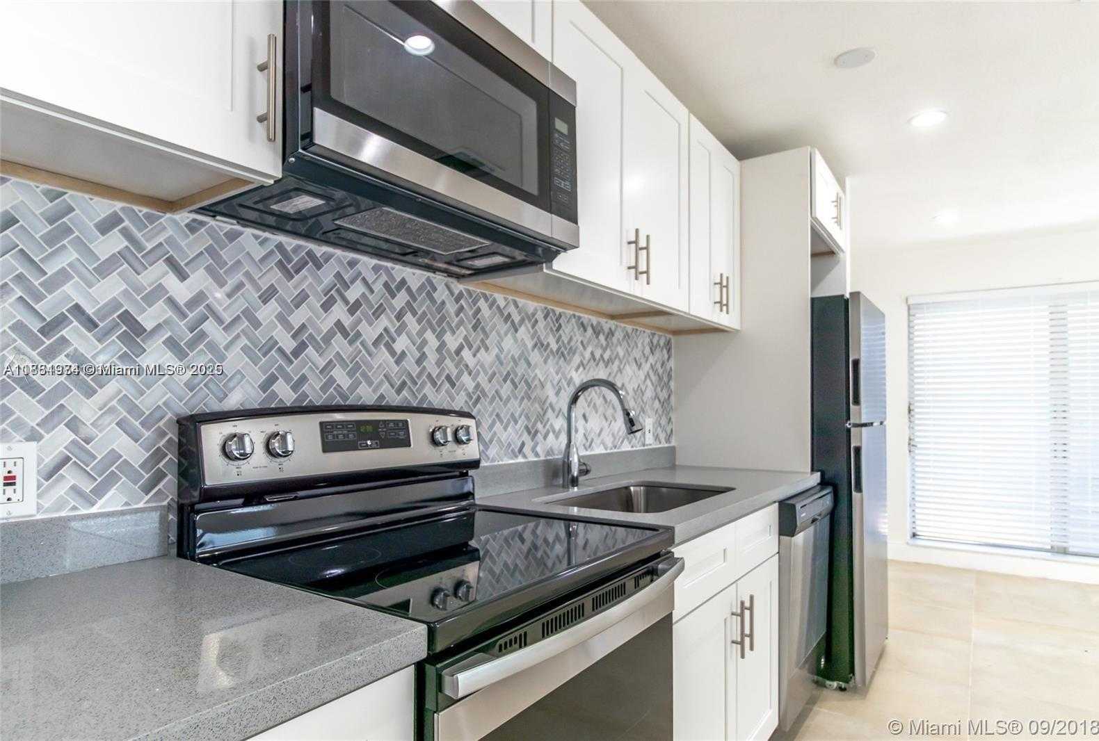 Small Image of 2201 NORTH EAST 14TH AVE #9, Wilton Manors Number 16
