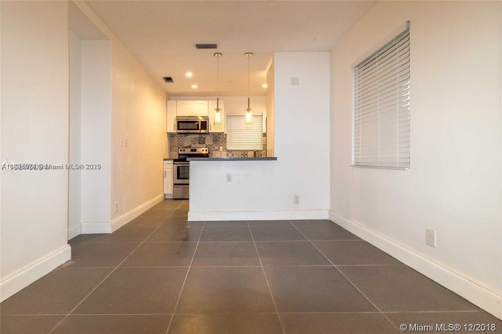 Small Image of 2201 NORTH EAST 14TH AVE #9, Wilton Manors Number 25