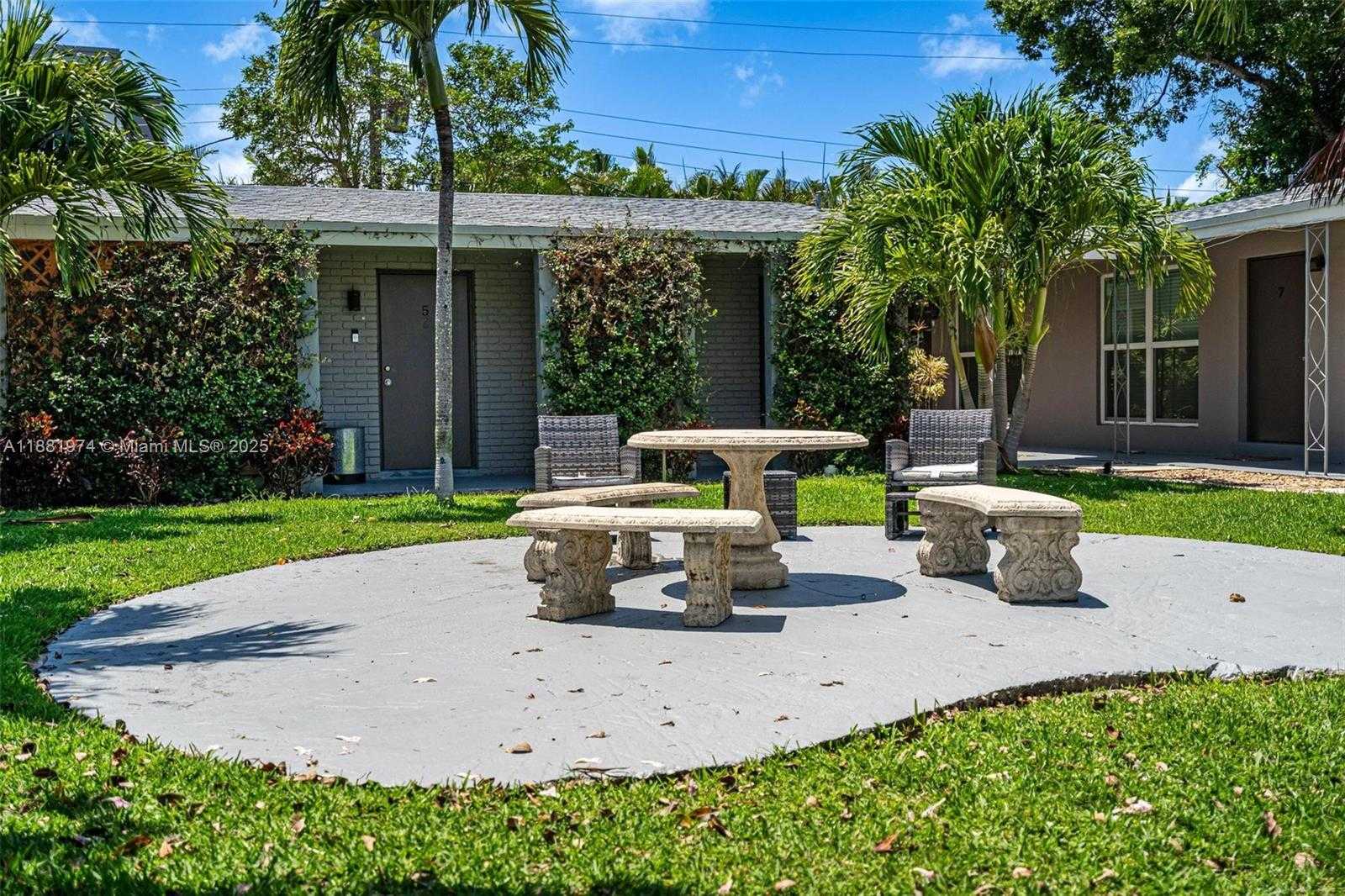 Small Image of 2201 NORTH EAST 14TH AVE #9, Wilton Manors Number 29