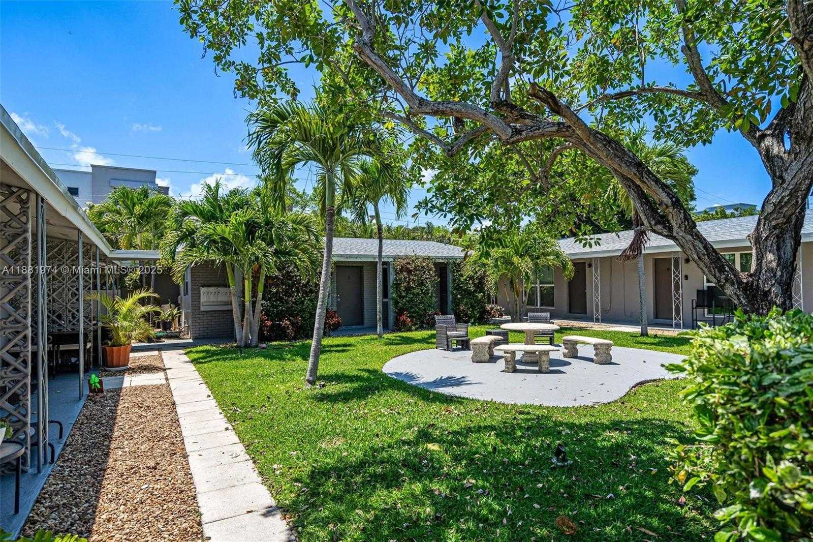 Small Image of 2201 NORTH EAST 14TH AVE #9, Wilton Manors Number 31