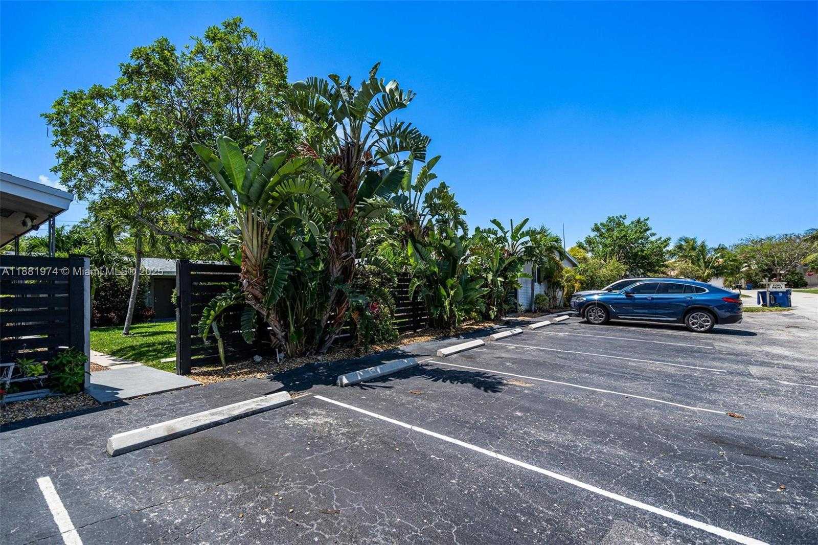 Small Image of 2201 NORTH EAST 14TH AVE #9, Wilton Manors Number 32