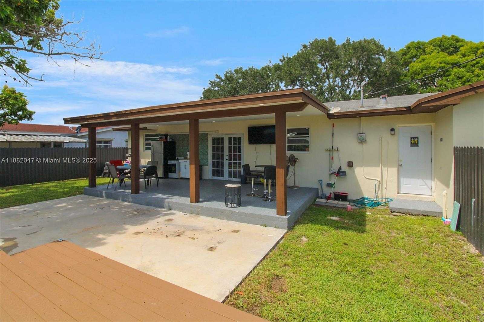 Small Image of 11120 SOUTH WEST 176TH ST #4, Miami Number 13