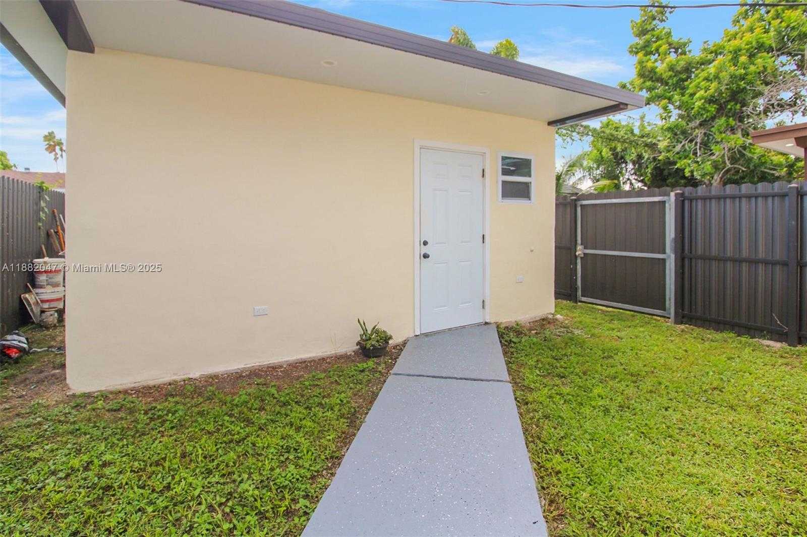 Small Image of 11120 SOUTH WEST 176TH ST #4, Miami Number 26