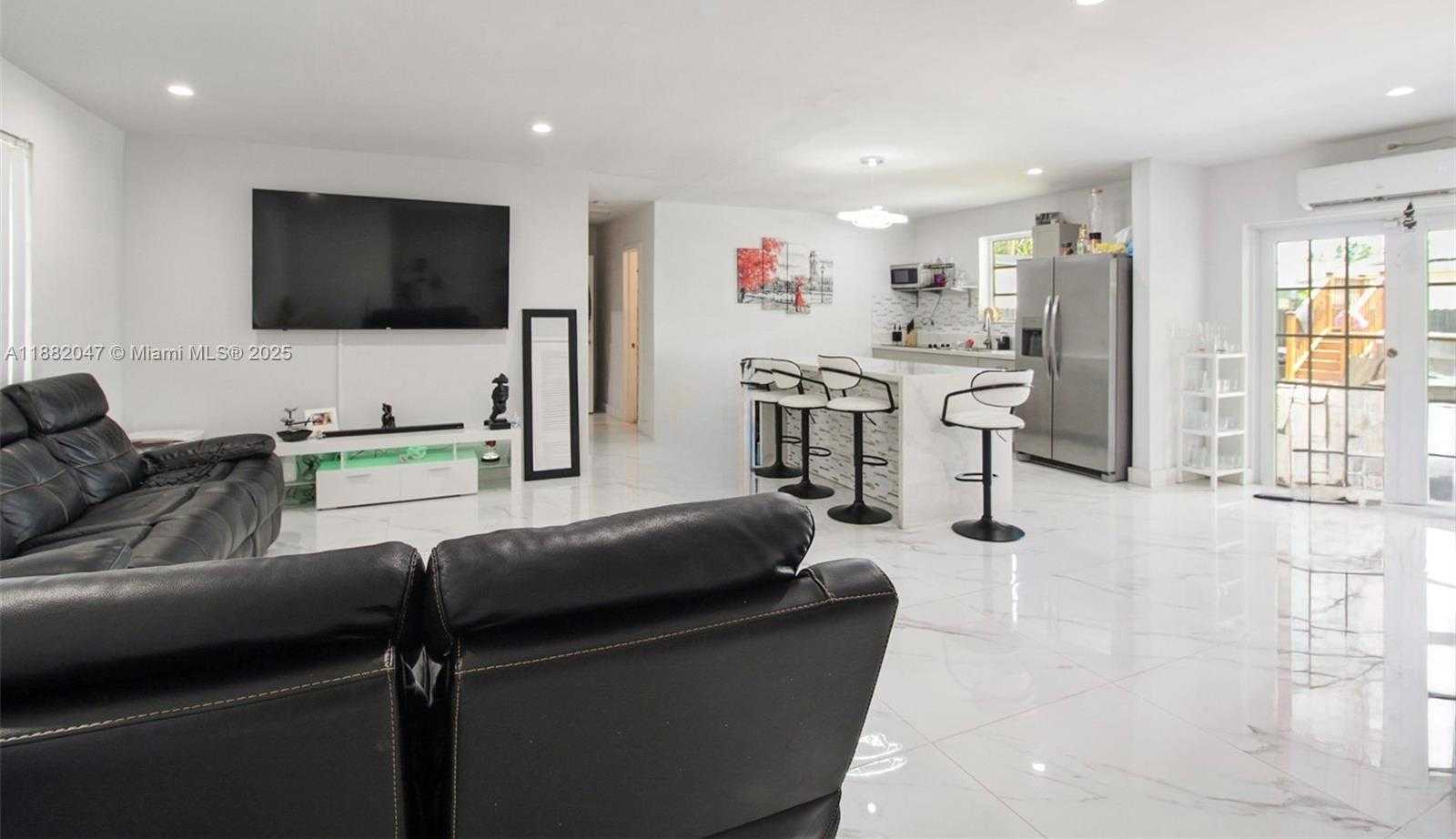 Small Image of 11120 SOUTH WEST 176TH ST #4, Miami Number 3