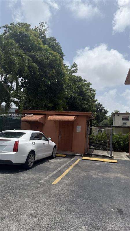 Small Image of 1716 NORTH WEST 19TH ST #10, Miami Number 3