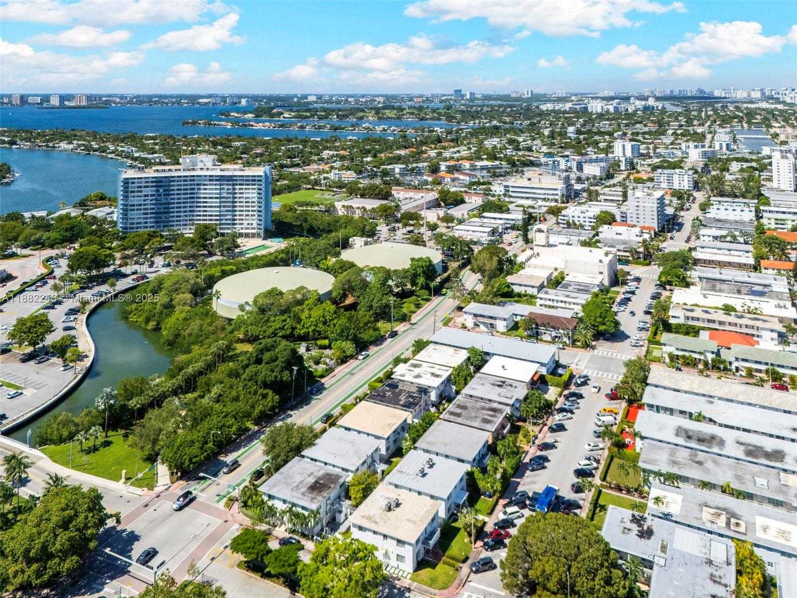 Small Image of 7320 CARLYLE AVE, Miami Beach Number 21