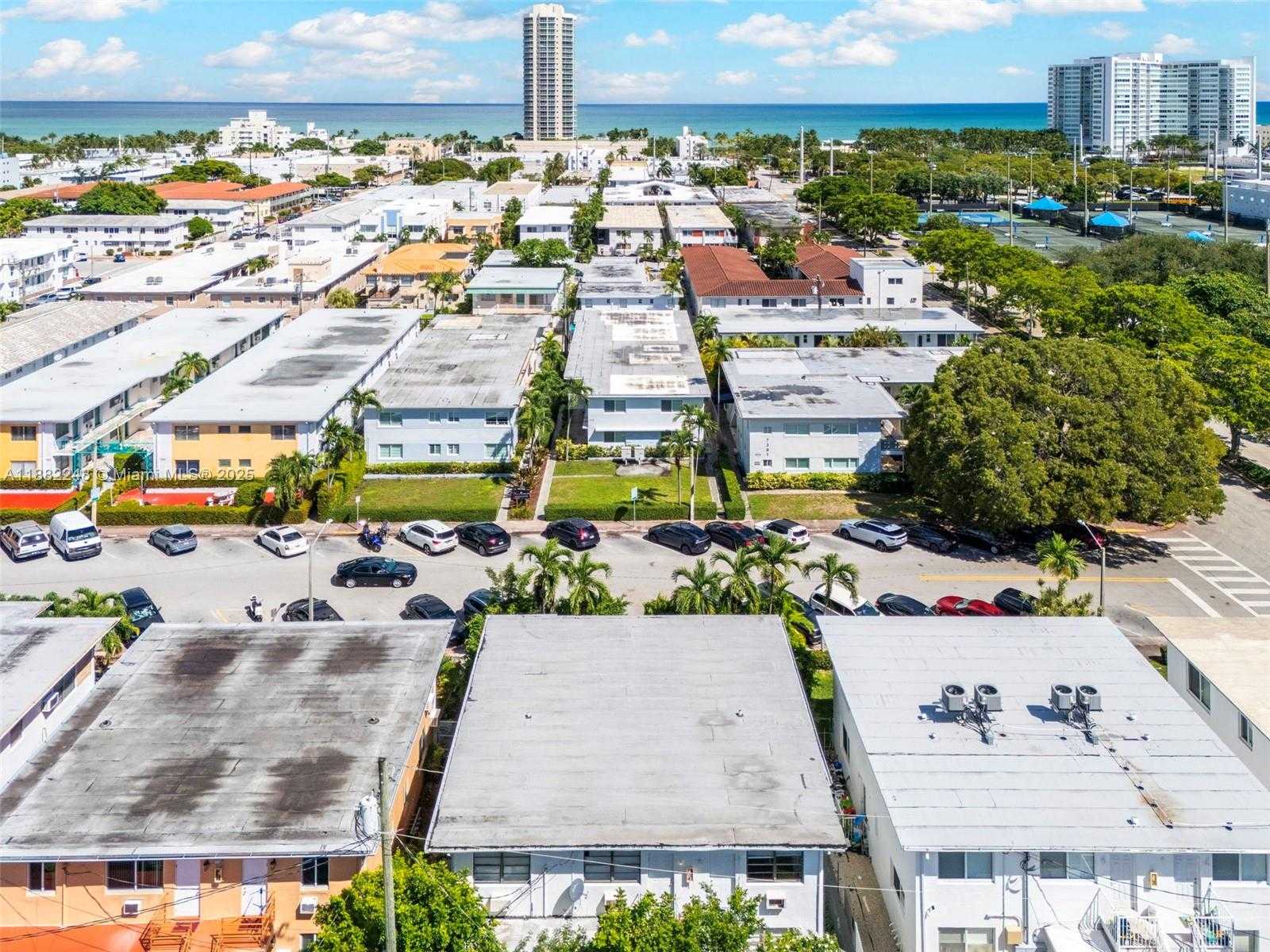Small Image of 7320 CARLYLE AVE, Miami Beach Number 30