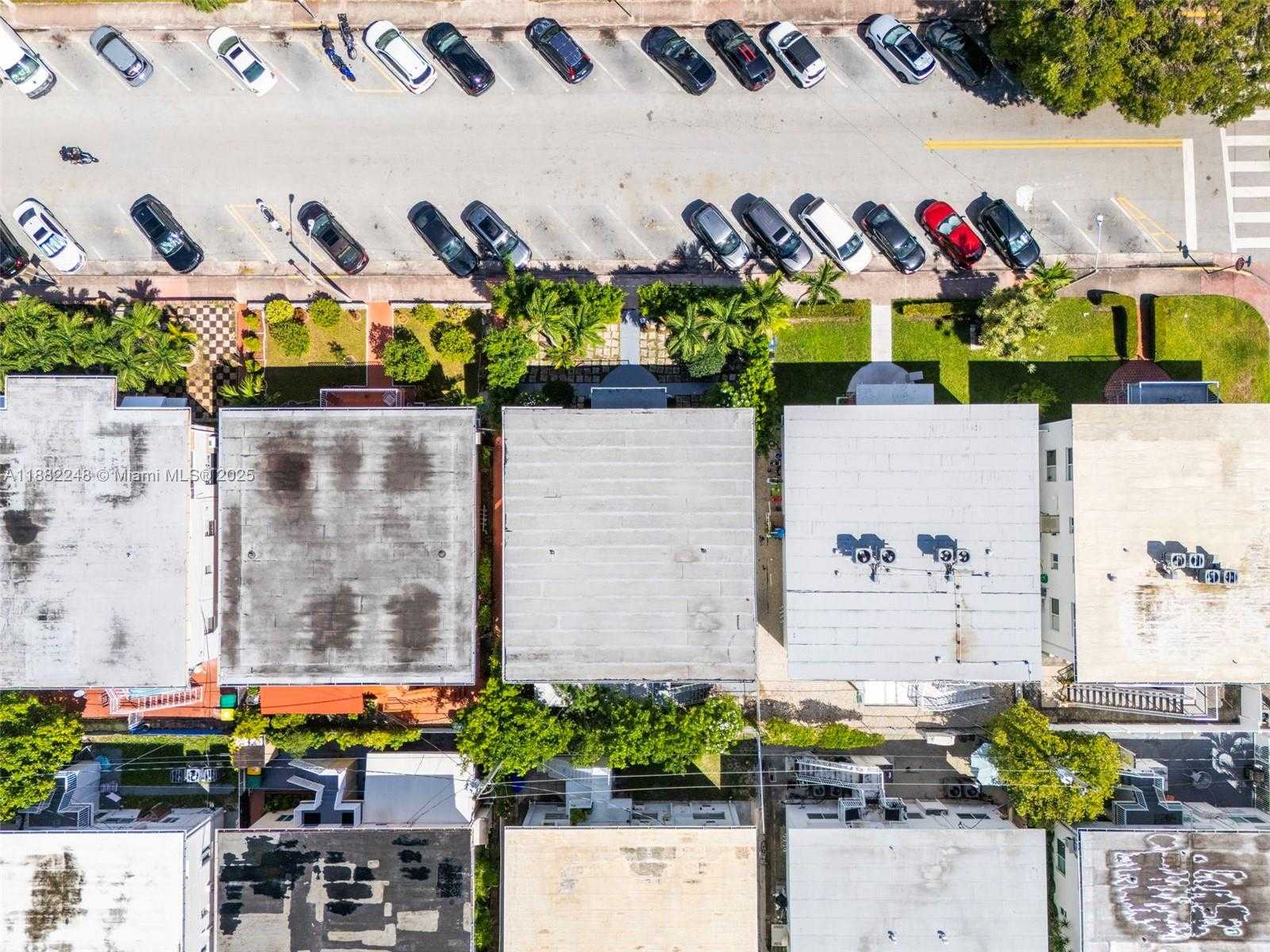 Small Image of 7320 CARLYLE AVE, Miami Beach Number 31