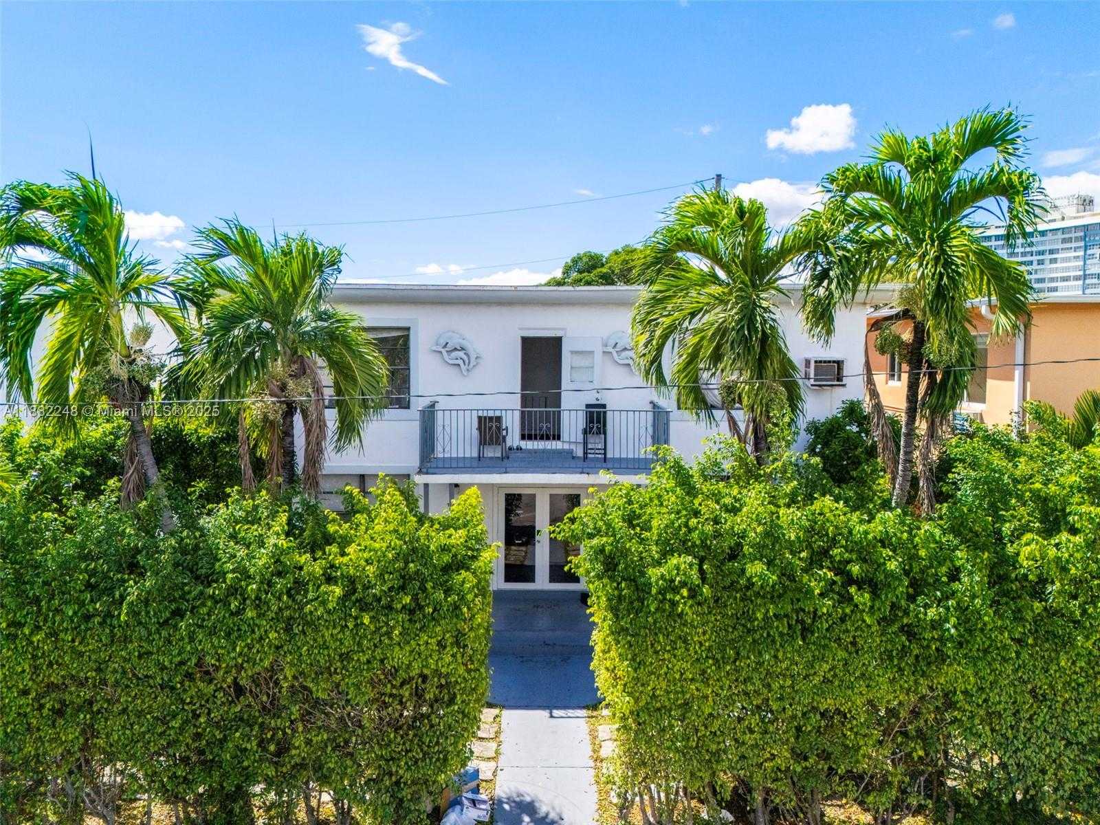 Small Image of 7320 CARLYLE AVE, Miami Beach Number 38