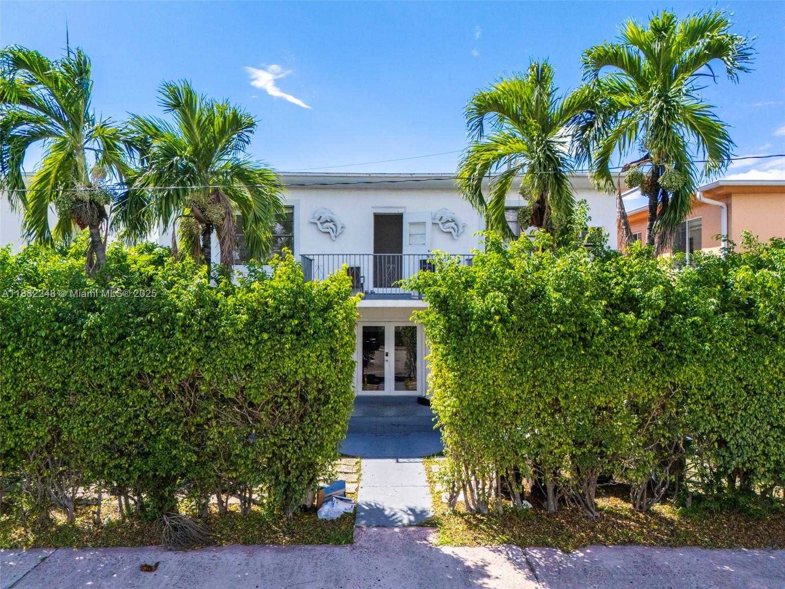 Small Image of 7320 CARLYLE AVE, Miami Beach Number 39