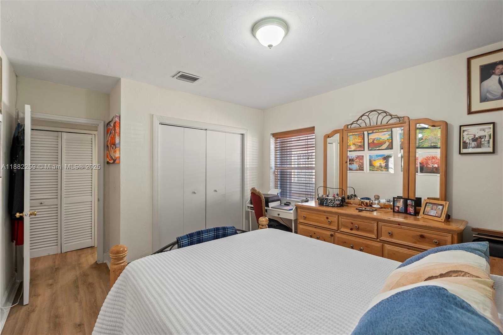 Small Image of 2530 SOUTH WEST 27TH ST #3, Miami Number 15