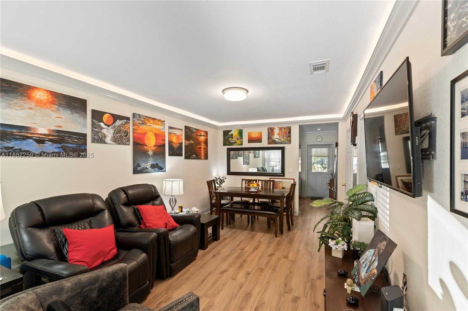 Small Image of 2530 SOUTH WEST 27TH ST #3, Miami Number 8