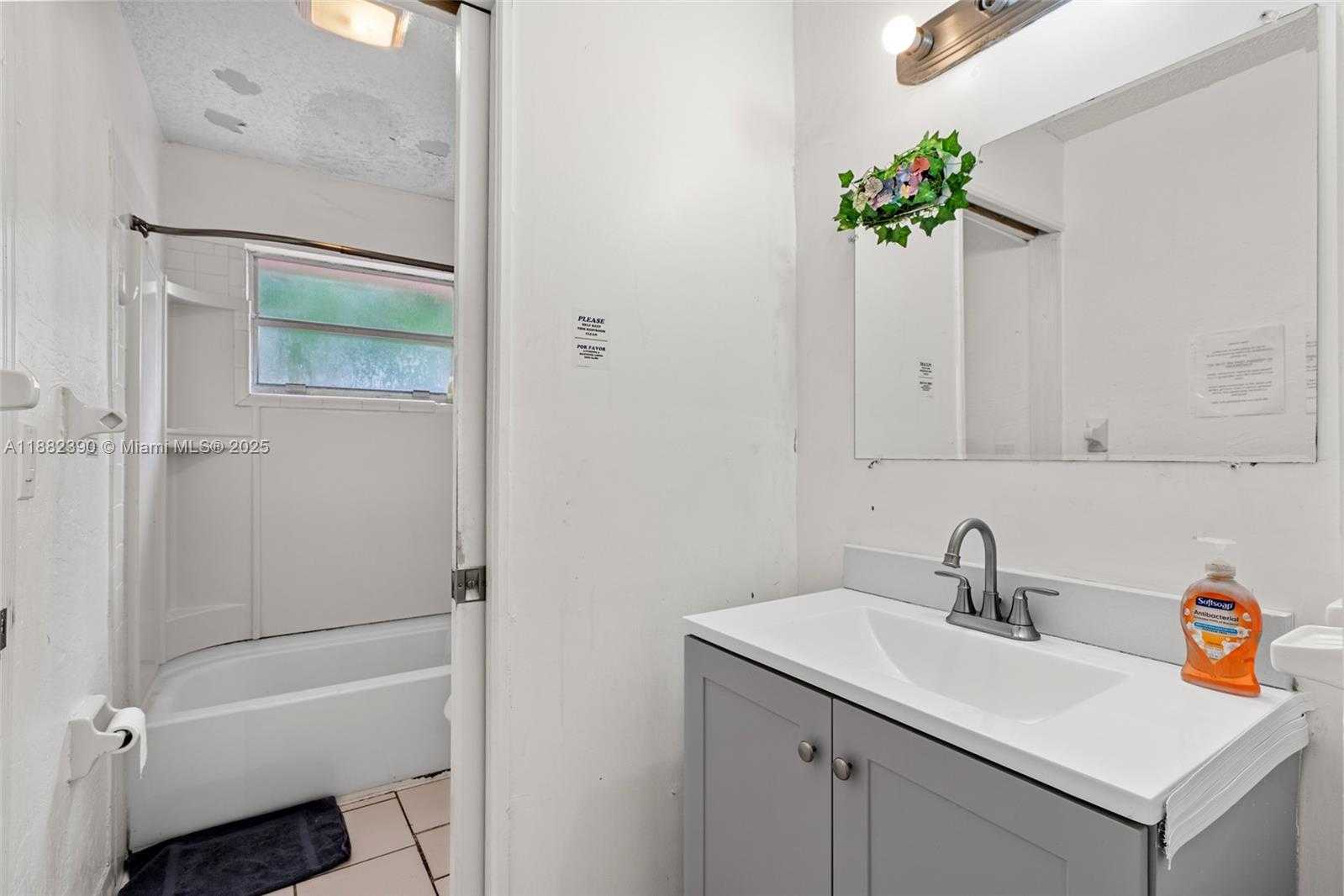 Small Image of 1112 NORTH EAST 5TH AVE, Fort Lauderdale Number 9