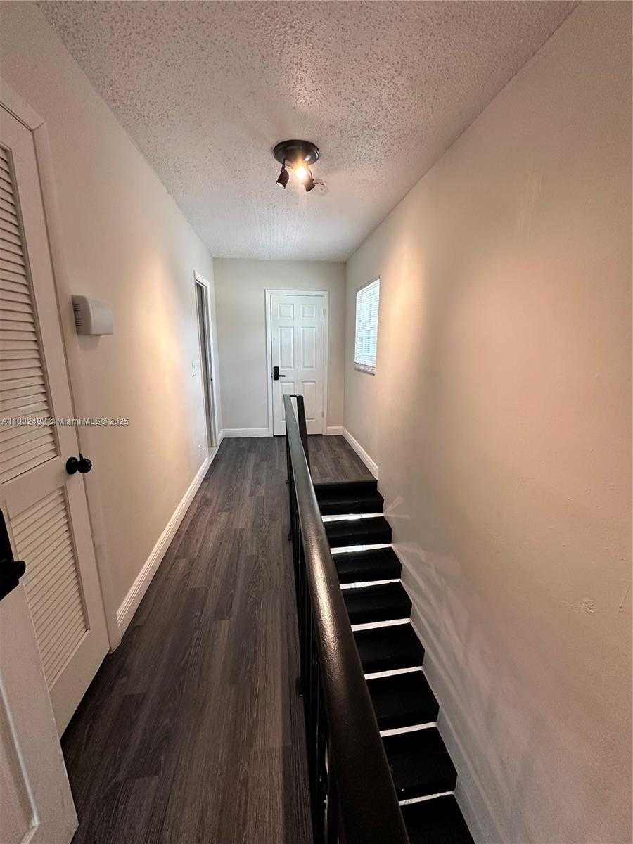 Small Image of 2270 SOUTH WEST 46TH CT #2, Dania Beach Number 16