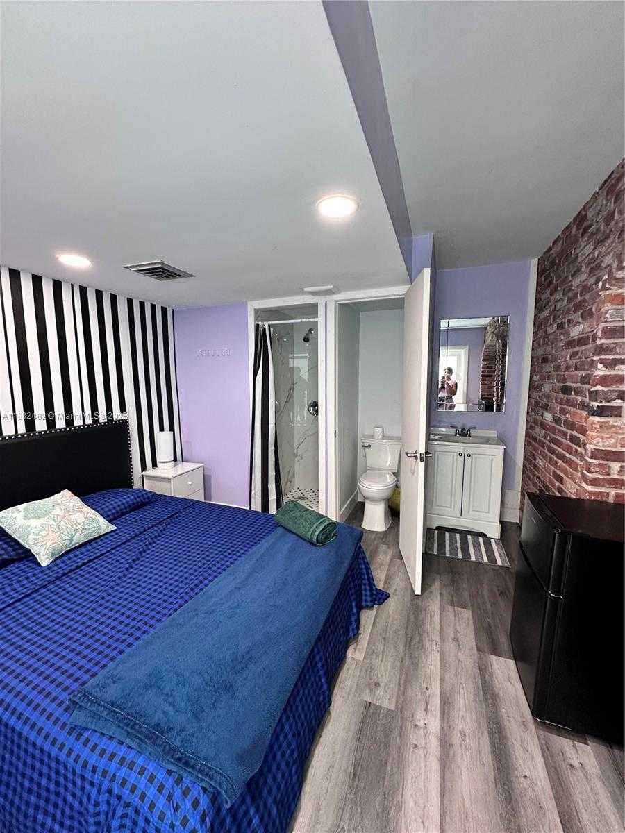 Small Image of 2270 SOUTH WEST 46TH CT #2, Dania Beach Number 23