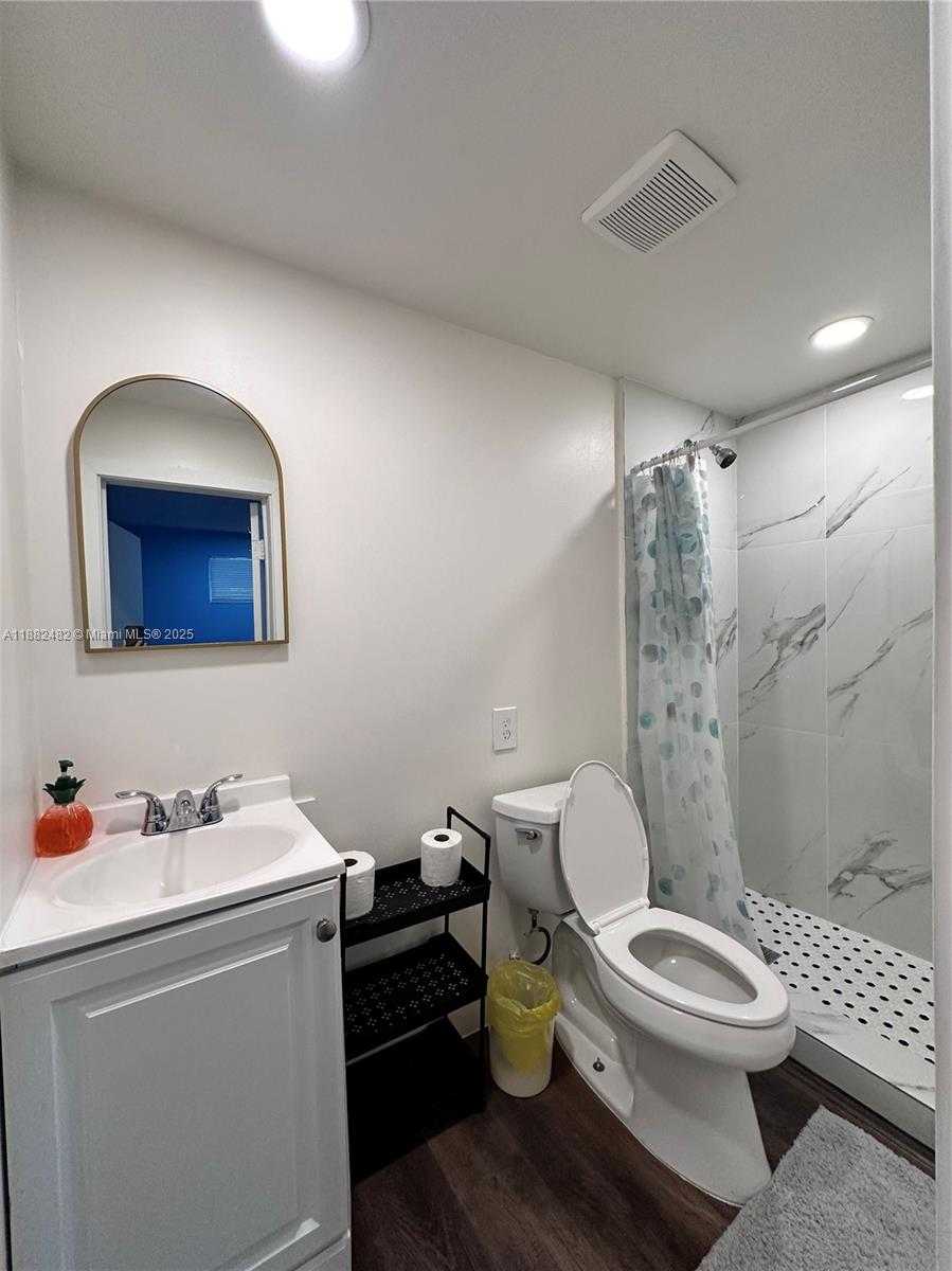 Small Image of 2270 SOUTH WEST 46TH CT #2, Dania Beach Number 35
