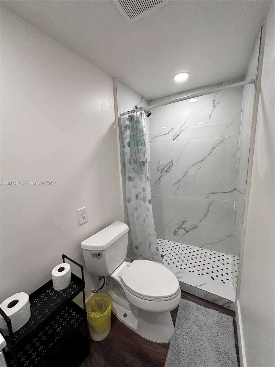 Small Image of 2270 SOUTH WEST 46TH CT #2, Dania Beach Number 36