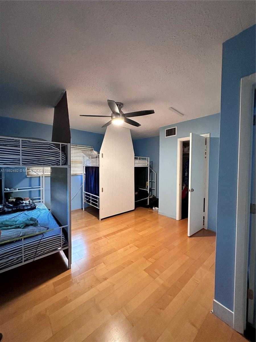 Small Image of 2270 SOUTH WEST 46TH CT #2, Dania Beach Number 48