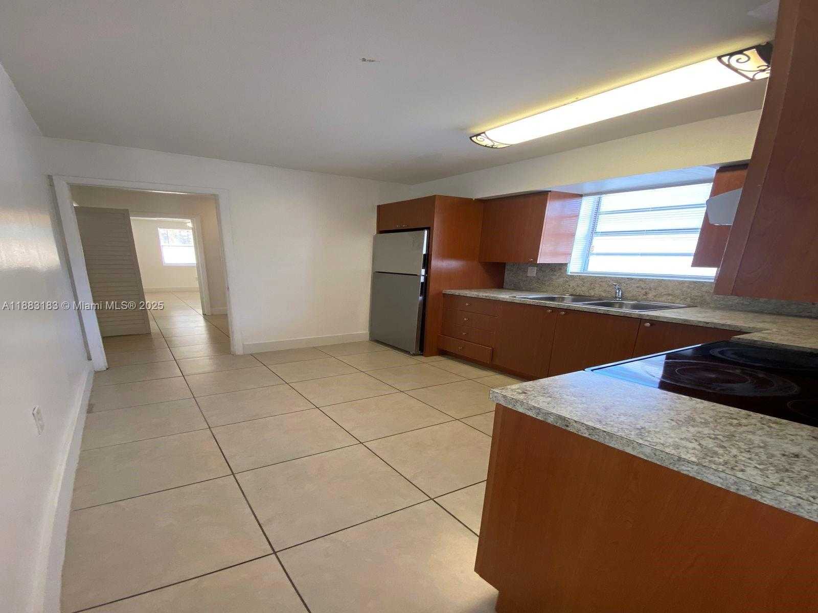 Small Image of 621 GLENN PKWY, Hollywood Number 23