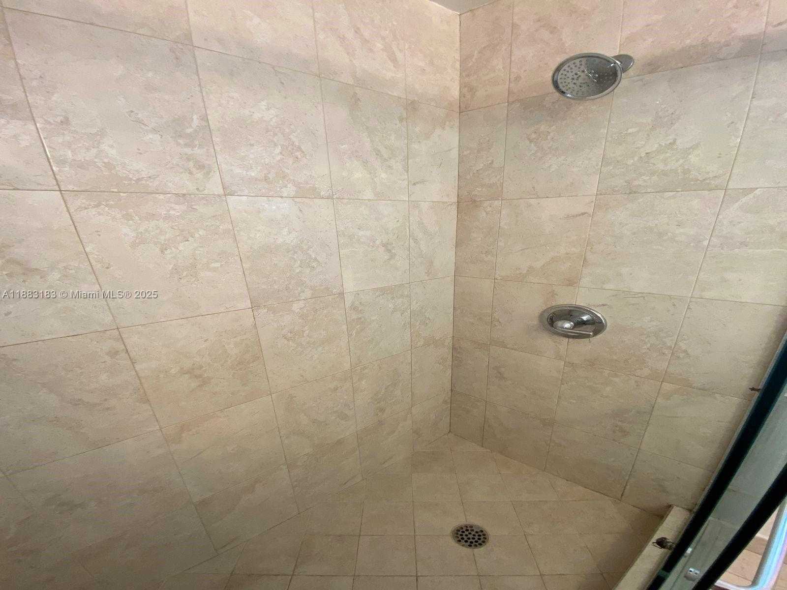 Small Image of 621 GLENN PKWY, Hollywood Number 29