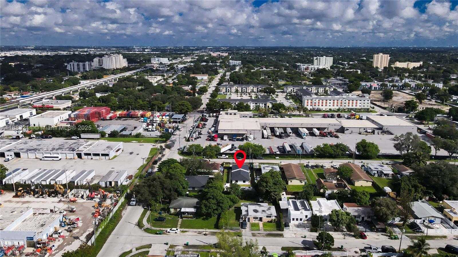Small Image of 2490 NORTH WEST 44TH ST #2, Miami Number 12