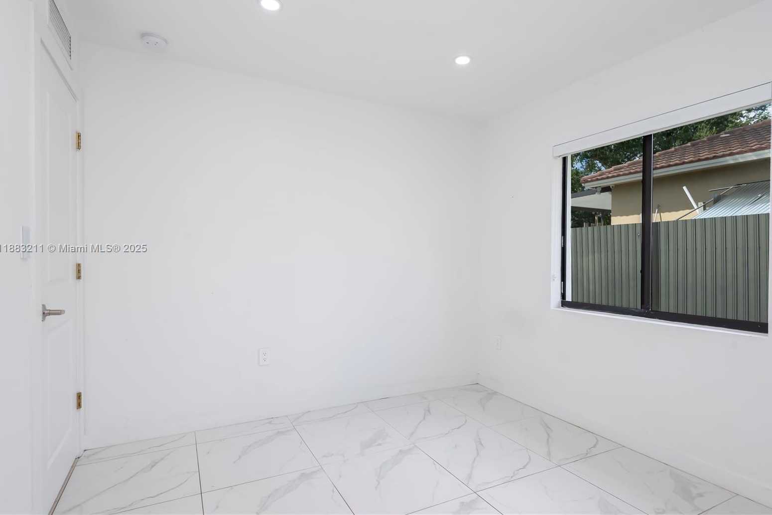 Small Image of 2490 NORTH WEST 44TH ST #2, Miami Number 18