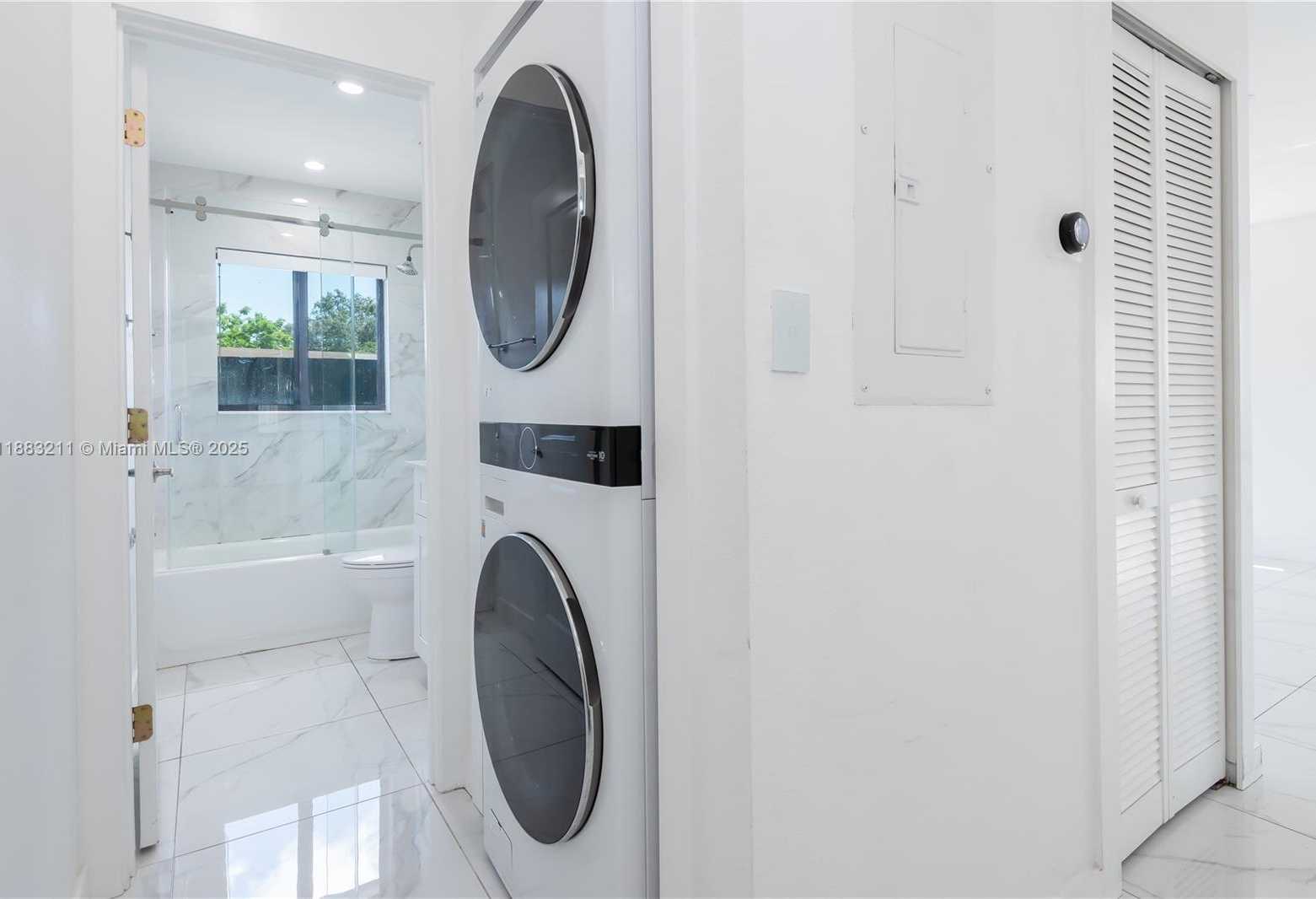 Small Image of 2490 NORTH WEST 44TH ST #2, Miami Number 41
